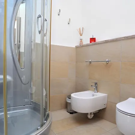 Casa Il Porticciolo Cernobbio House *